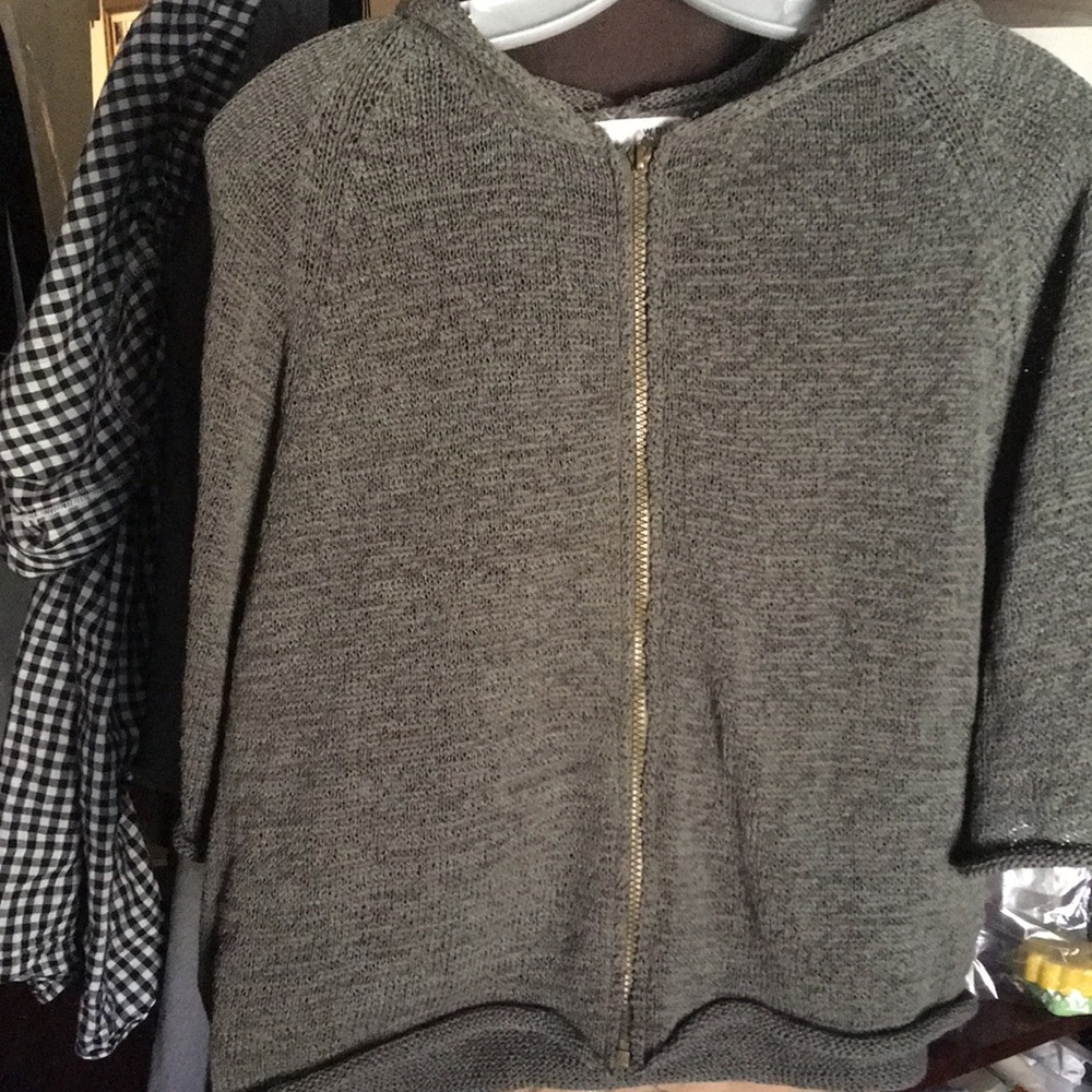 Olive Zipped Hoodie top xl
